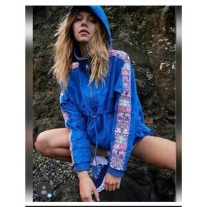 Free People Movement Womens Sz L Blue She Fly Embroidered Windbreaker  NWOT
